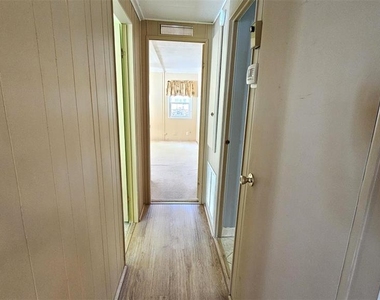 1240 Seagull Drive - Photo Thumbnail 24