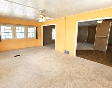 1240 Seagull Drive - Photo Thumbnail 22