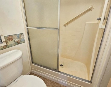 1240 Seagull Drive - Photo Thumbnail 35