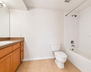 13226 Galicia Street - Photo Thumbnail 25