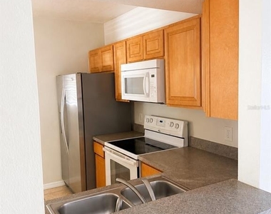 13226 Galicia Street - Photo Thumbnail 18