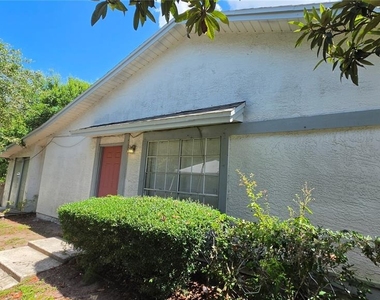 1715 Bentley Boulevard - Photo Thumbnail 23