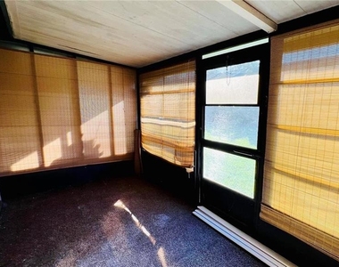 2531 King Oak Circle - Photo Thumbnail 10