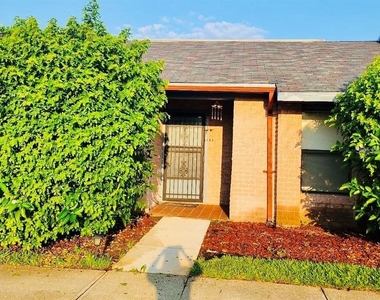 2531 King Oak Circle - Photo Thumbnail 17