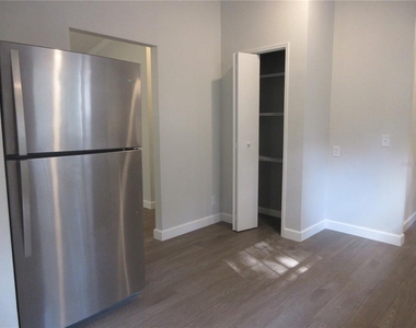 2960 Ne 159th Place - Photo Thumbnail 14