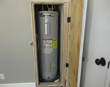 2960 Ne 159th Place - Photo Thumbnail 21