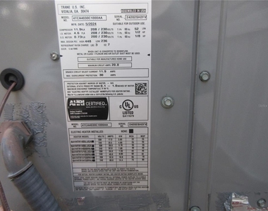 2960 Ne 159th Place - Photo Thumbnail 3
