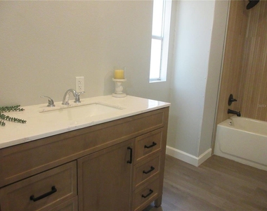 2960 Ne 159th Place - Photo Thumbnail 23
