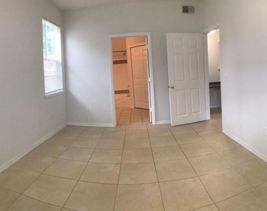 6627 Queens Borough Avenue - Photo Thumbnail 19