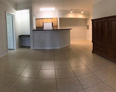 6627 Queens Borough Avenue - Photo Thumbnail 10