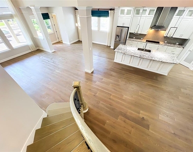 9646 Reymont Street - Photo Thumbnail 36