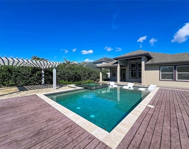 9646 Reymont Street - Photo Thumbnail 65