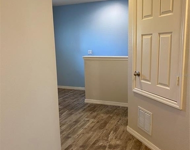 2728 Monticello Way - Photo Thumbnail 30