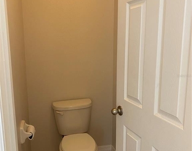 2728 Monticello Way - Photo Thumbnail 20