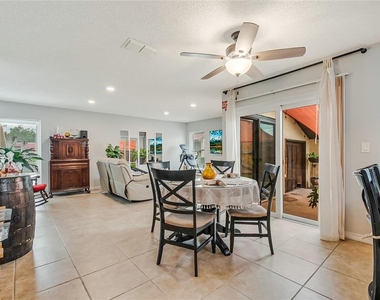 447 Hunter Circle - Photo Thumbnail 21