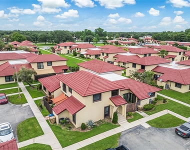 447 Hunter Circle - Photo Thumbnail 44
