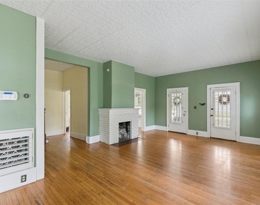 2400 S Park Avenue - Photo Thumbnail 6
