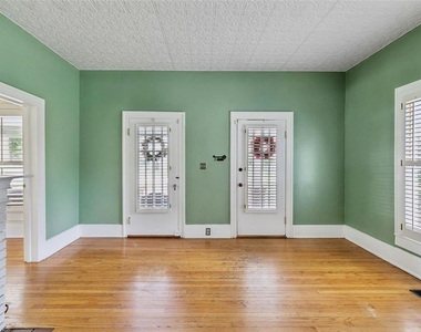 2400 S Park Avenue - Photo Thumbnail 5