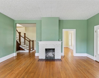 2400 S Park Avenue - Photo Thumbnail 8