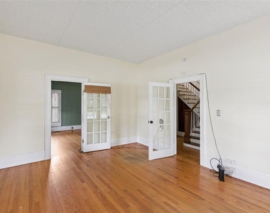 2400 S Park Avenue - Photo Thumbnail 17