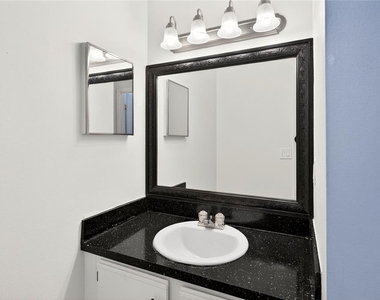4223 S. Semoran Blvd - Photo Thumbnail 21
