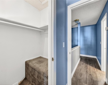 4223 S. Semoran Blvd - Photo Thumbnail 13
