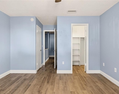 4223 S. Semoran Blvd - Photo Thumbnail 16