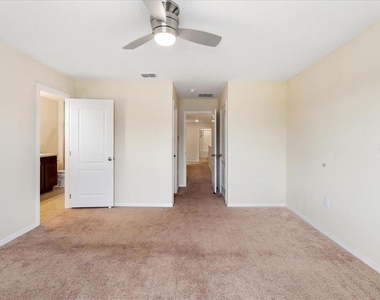 4855 Coral Castle Drive - Photo Thumbnail 23