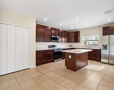 4855 Coral Castle Drive - Photo Thumbnail 36