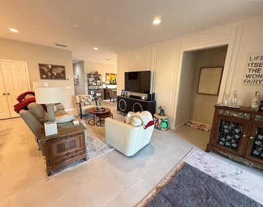 123 Green Branch Boulevard - Photo Thumbnail 4