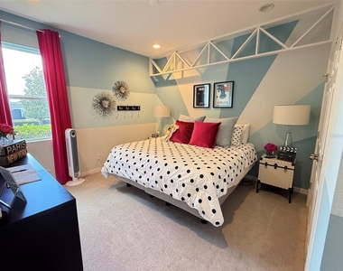 123 Green Branch Boulevard - Photo Thumbnail 15