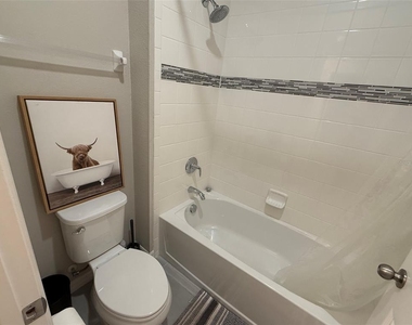 123 Green Branch Boulevard - Photo Thumbnail 18