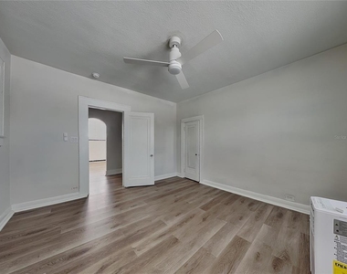 2904 W Chestnut Street - Photo Thumbnail 9