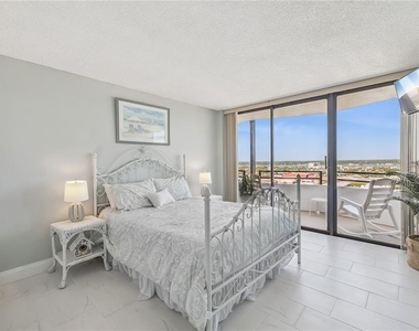 2900 N Atlantic Avenue - Photo Thumbnail 18