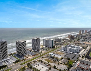 2900 N Atlantic Avenue - Photo Thumbnail 41