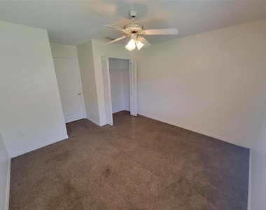 3333 Gray Fox Cove - Photo Thumbnail 17