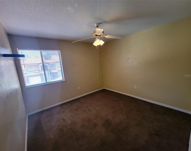 3333 Gray Fox Cove - Photo Thumbnail 20
