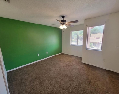 3333 Gray Fox Cove - Photo Thumbnail 15