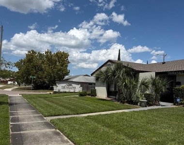 2711 Willow Run - Photo Thumbnail 19