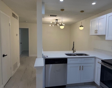 2711 Willow Run - Photo Thumbnail 14