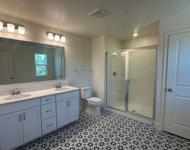 3449 Sanctuary Drive - Photo Thumbnail 16