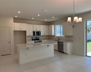 3449 Sanctuary Drive - Photo Thumbnail 2
