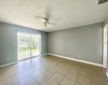 1223 La Mesa Avenue - Photo Thumbnail 7