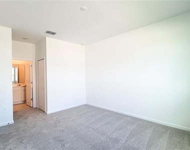 5177 Green Belt Drive - Photo Thumbnail 26