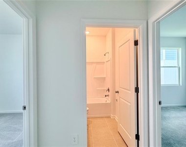 5177 Green Belt Drive - Photo Thumbnail 16