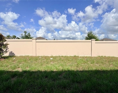 5177 Green Belt Drive - Photo Thumbnail 33