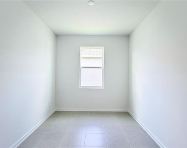 5177 Green Belt Drive - Photo Thumbnail 12