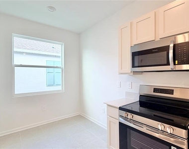 5177 Green Belt Drive - Photo Thumbnail 6