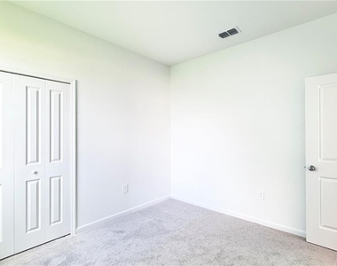 5177 Green Belt Drive - Photo Thumbnail 18