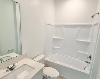 5177 Green Belt Drive - Photo Thumbnail 20